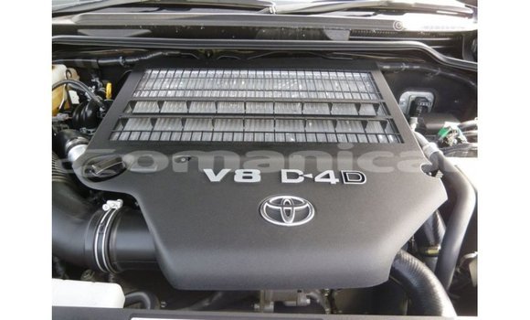 Buy Import Toyota Land Cruiser Other Car in Import - Dubai in Dhufar Buy Import Toyota Land Cruiser Other Car in Import - Dubai in Dhufar