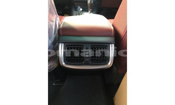 Buy Import Toyota Hilux White Car in Import - Dubai in Dhufar Buy Import Toyota Hilux White Car in Import - Dubai in Dhufar