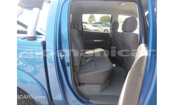 Buy Import Toyota Hilux Blue Car in Import - Dubai in Dhufar Buy Import Toyota Hilux Blue Car in Import - Dubai in Dhufar