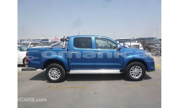 Buy Import Toyota Hilux Blue Car in Import - Dubai in Dhufar Buy Import Toyota Hilux Blue Car in Import - Dubai in Dhufar