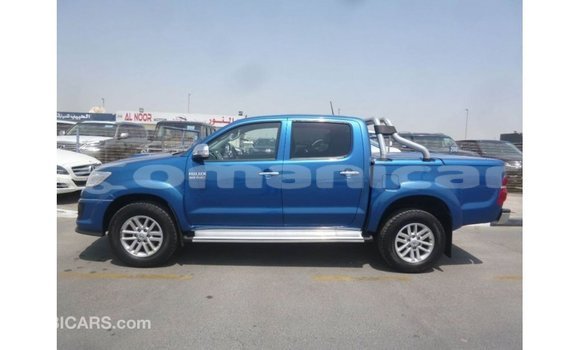 Buy Import Toyota Hilux Blue Car in Import - Dubai in Dhufar Buy Import Toyota Hilux Blue Car in Import - Dubai in Dhufar