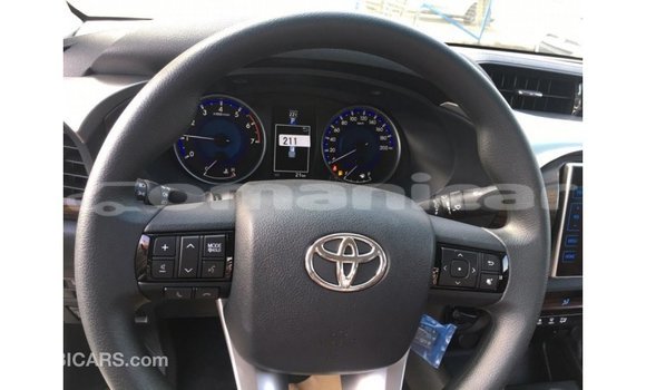 Buy Import Toyota Hilux White Car in Import - Dubai in Dhufar Buy Import Toyota Hilux White Car in Import - Dubai in Dhufar