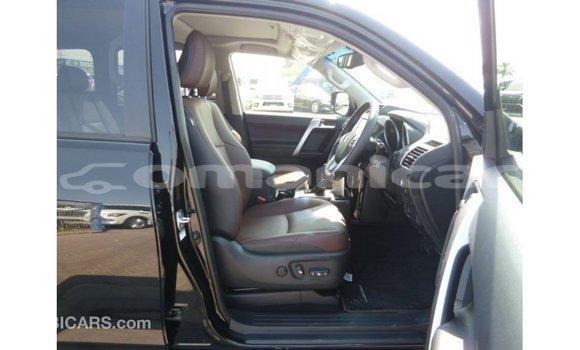 Buy Import Toyota Prado Black Car in Import - Dubai in Dhufar Buy Import Toyota Prado Black Car in Import - Dubai in Dhufar