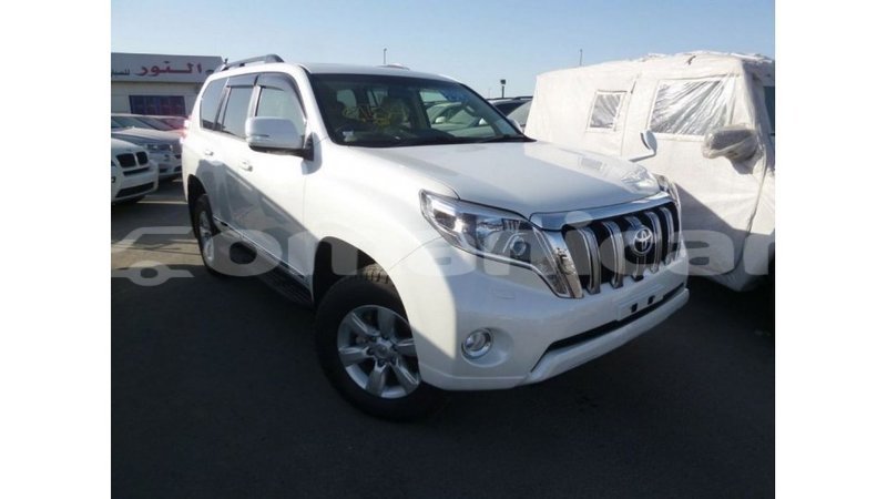 Big with watermark toyota prado dhufar import dubai 3204