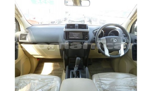Buy Import Toyota Prado Other Car in Import - Dubai in Dhufar Buy Import Toyota Prado Other Car in Import - Dubai in Dhufar