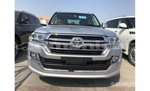 Buy Import Toyota Land Cruiser Other Car in Import - Dubai in Dhufar Buy Import Toyota Land Cruiser Other Car in Import - Dubai in Dhufar