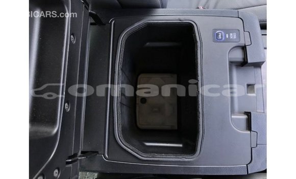 Buy Import Toyota Land Cruiser Other Car in Import - Dubai in Dhufar Buy Import Toyota Land Cruiser Other Car in Import - Dubai in Dhufar