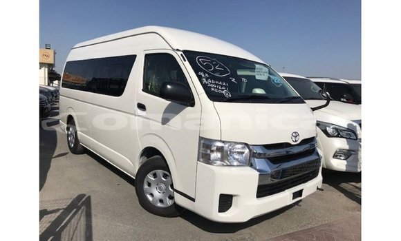 Buy Import Toyota Hiace White Car in Import - Dubai in Dhufar Buy Import Toyota Hiace White Car in Import - Dubai in Dhufar