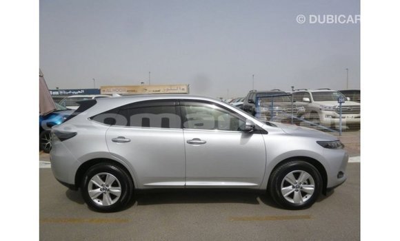 Buy Import Toyota Harrier Other Car in Import - Dubai in Dhufar Buy Import Toyota Harrier Other Car in Import - Dubai in Dhufar