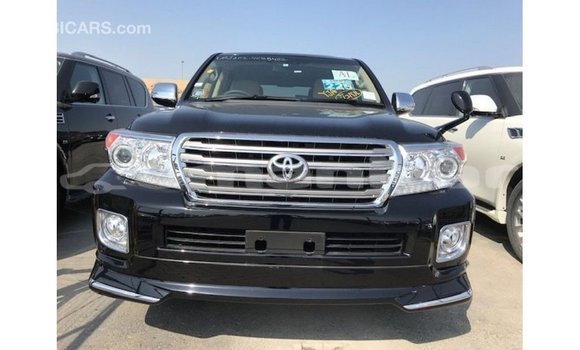 Buy Import Toyota Land Cruiser Black Car in Import - Dubai in Dhufar Buy Import Toyota Land Cruiser Black Car in Import - Dubai in Dhufar