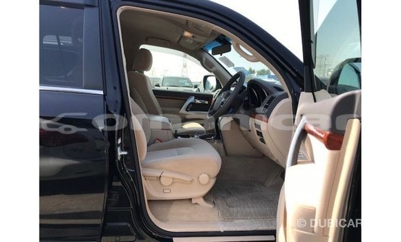 Buy Import Toyota Land Cruiser Black Car in Import - Dubai in Dhufar Buy Import Toyota Land Cruiser Black Car in Import - Dubai in Dhufar