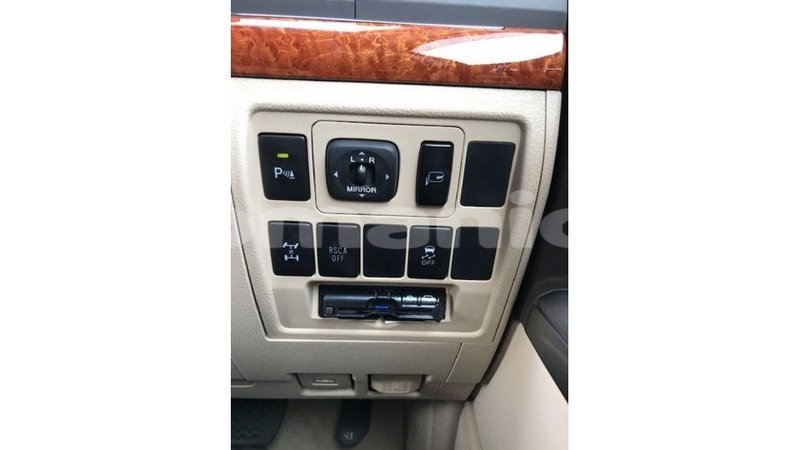 Big with watermark toyota land cruiser dhufar import dubai 3211