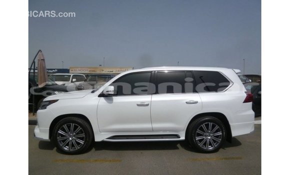 Buy Import Lexus LX White Car in Import - Dubai in Dhufar Buy Import Lexus LX White Car in Import - Dubai in Dhufar