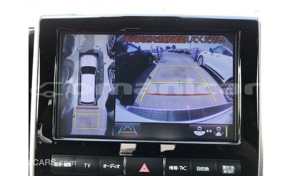 Buy Import Toyota Land Cruiser White Car in Import - Dubai in Dhufar Buy Import Toyota Land Cruiser White Car in Import - Dubai in Dhufar