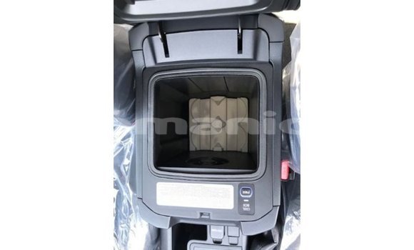 Buy Import Toyota Prado Black Car in Import - Dubai in Dhufar Buy Import Toyota Prado Black Car in Import - Dubai in Dhufar