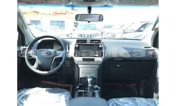 Buy Import Toyota Prado Black Car in Import - Dubai in Dhufar Buy Import Toyota Prado Black Car in Import - Dubai in Dhufar