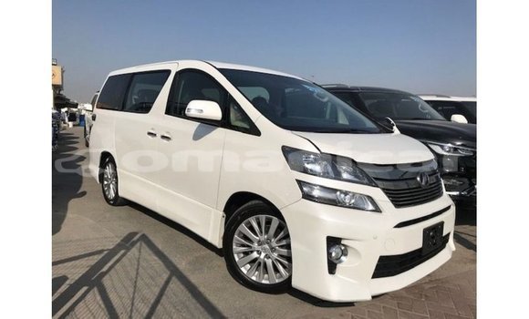 Buy Import Toyota Vellfire White Car in Import - Dubai in Dhufar Buy Import Toyota Vellfire White Car in Import - Dubai in Dhufar