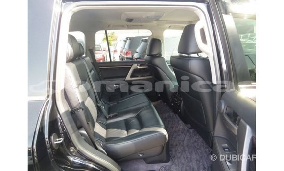 Buy Import Toyota Land Cruiser Black Car in Import - Dubai in Dhufar Buy Import Toyota Land Cruiser Black Car in Import - Dubai in Dhufar