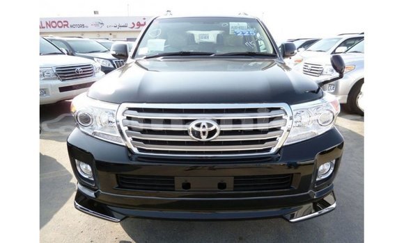 Buy Import Toyota Land Cruiser Black Car in Import - Dubai in Dhufar Buy Import Toyota Land Cruiser Black Car in Import - Dubai in Dhufar