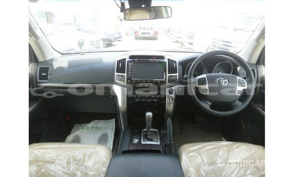 Buy Import Toyota Land Cruiser Black Car in Import - Dubai in Dhufar Buy Import Toyota Land Cruiser Black Car in Import - Dubai in Dhufar