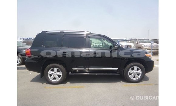 Buy Import Toyota Land Cruiser Black Car in Import - Dubai in Dhufar Buy Import Toyota Land Cruiser Black Car in Import - Dubai in Dhufar