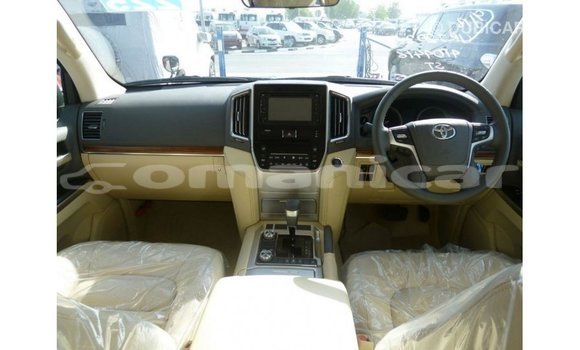 Buy Import Toyota Land Cruiser Black Car in Import - Dubai in Dhufar Buy Import Toyota Land Cruiser Black Car in Import - Dubai in Dhufar