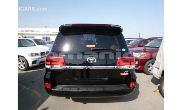 Buy Import Toyota Land Cruiser Black Car in Import - Dubai in Dhufar Buy Import Toyota Land Cruiser Black Car in Import - Dubai in Dhufar