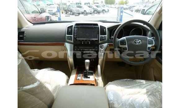Buy Import Toyota Land Cruiser Black Car in Import - Dubai in Dhufar Buy Import Toyota Land Cruiser Black Car in Import - Dubai in Dhufar