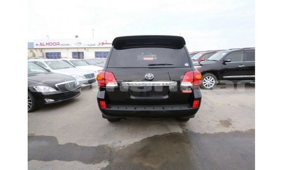 Buy Import Toyota Land Cruiser Black Car in Import - Dubai in Dhufar Buy Import Toyota Land Cruiser Black Car in Import - Dubai in Dhufar