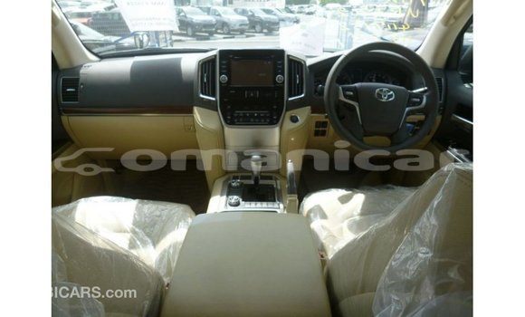 Buy Import Toyota Land Cruiser Black Car in Import - Dubai in Dhufar Buy Import Toyota Land Cruiser Black Car in Import - Dubai in Dhufar