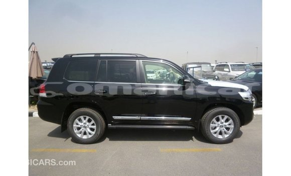 Buy Import Toyota Land Cruiser Black Car in Import - Dubai in Dhufar Buy Import Toyota Land Cruiser Black Car in Import - Dubai in Dhufar