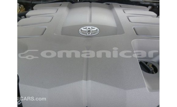 Buy Import Toyota Land Cruiser White Car in Import - Dubai in Dhufar Buy Import Toyota Land Cruiser White Car in Import - Dubai in Dhufar