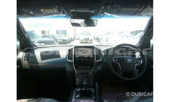 Buy Import Toyota Land Cruiser Black Car in Import - Dubai in Dhufar Buy Import Toyota Land Cruiser Black Car in Import - Dubai in Dhufar