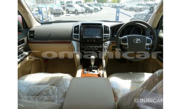 Buy Import Toyota Land Cruiser White Car in Import - Dubai in Dhufar Buy Import Toyota Land Cruiser White Car in Import - Dubai in Dhufar