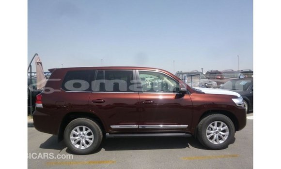 Buy Import Toyota Land Cruiser Other Car in Import - Dubai in Dhufar Buy Import Toyota Land Cruiser Other Car in Import - Dubai in Dhufar