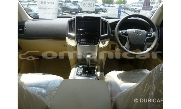 Buy Import Toyota Land Cruiser Black Car in Import - Dubai in Dhufar Buy Import Toyota Land Cruiser Black Car in Import - Dubai in Dhufar