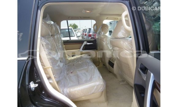 Buy Import Toyota Land Cruiser Black Car in Import - Dubai in Dhufar Buy Import Toyota Land Cruiser Black Car in Import - Dubai in Dhufar