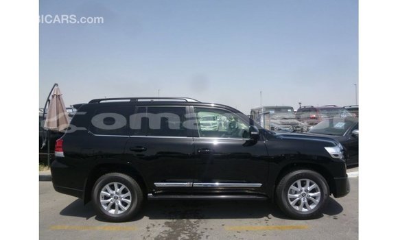 Buy Import Toyota Land Cruiser Black Car in Import - Dubai in Dhufar Buy Import Toyota Land Cruiser Black Car in Import - Dubai in Dhufar