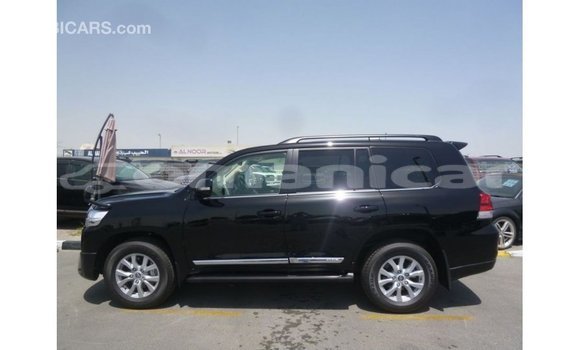 Buy Import Toyota Land Cruiser Black Car in Import - Dubai in Dhufar Buy Import Toyota Land Cruiser Black Car in Import - Dubai in Dhufar