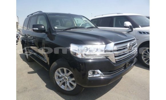 Buy Import Toyota Land Cruiser Black Car in Import - Dubai in Dhufar Buy Import Toyota Land Cruiser Black Car in Import - Dubai in Dhufar