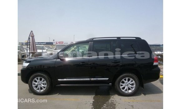 Buy Import Toyota Land Cruiser Black Car in Import - Dubai in Dhufar Buy Import Toyota Land Cruiser Black Car in Import - Dubai in Dhufar