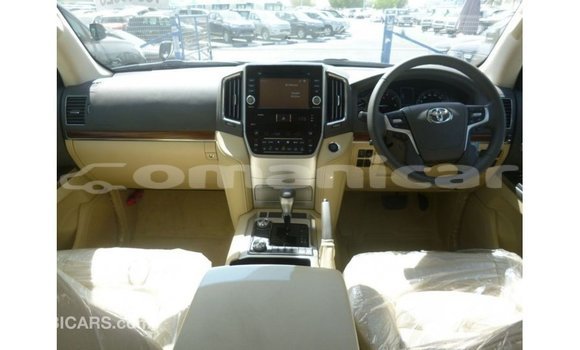 Buy Import Toyota Land Cruiser Black Car in Import - Dubai in Dhufar Buy Import Toyota Land Cruiser Black Car in Import - Dubai in Dhufar