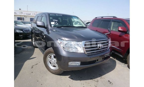 Buy Import Toyota Land Cruiser Other Car in Import - Dubai in Dhufar Buy Import Toyota Land Cruiser Other Car in Import - Dubai in Dhufar