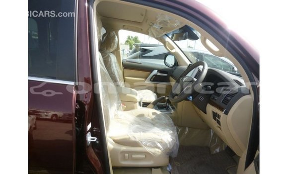Buy Import Toyota Land Cruiser Other Car in Import - Dubai in Dhufar Buy Import Toyota Land Cruiser Other Car in Import - Dubai in Dhufar