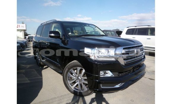 Buy Import Toyota Land Cruiser Black Car in Import - Dubai in Dhufar Buy Import Toyota Land Cruiser Black Car in Import - Dubai in Dhufar