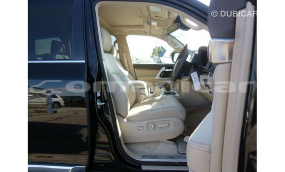 Buy Import Toyota Land Cruiser Black Car in Import - Dubai in Dhufar Buy Import Toyota Land Cruiser Black Car in Import - Dubai in Dhufar