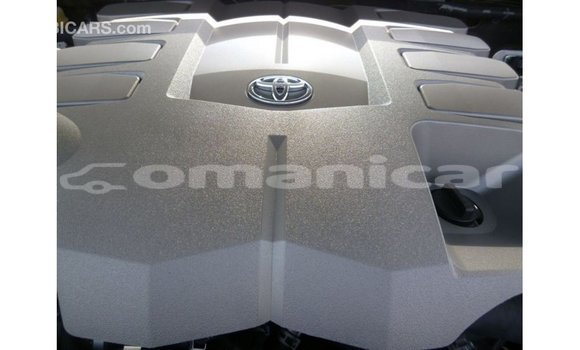 Buy Import Toyota Land Cruiser Black Car in Import - Dubai in Dhufar Buy Import Toyota Land Cruiser Black Car in Import - Dubai in Dhufar
