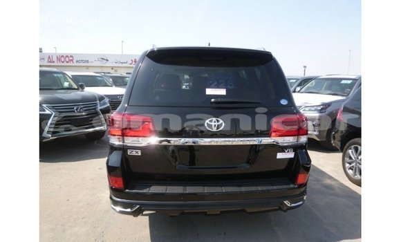 Buy Import Toyota Land Cruiser Black Car in Import - Dubai in Dhufar Buy Import Toyota Land Cruiser Black Car in Import - Dubai in Dhufar