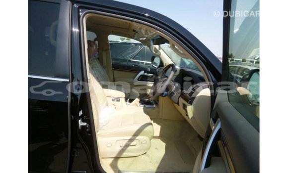 Buy Import Toyota Land Cruiser Black Car in Import - Dubai in Dhufar Buy Import Toyota Land Cruiser Black Car in Import - Dubai in Dhufar