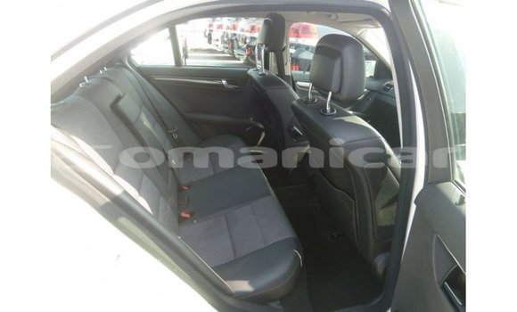 Buy Import Mercedes-Benz 200 White Car in Import - Dubai in Dhufar Buy Import Mercedes-Benz 200 White Car in Import - Dubai in Dhufar